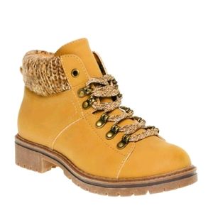 Womens Time And Tru Hiker Boot
